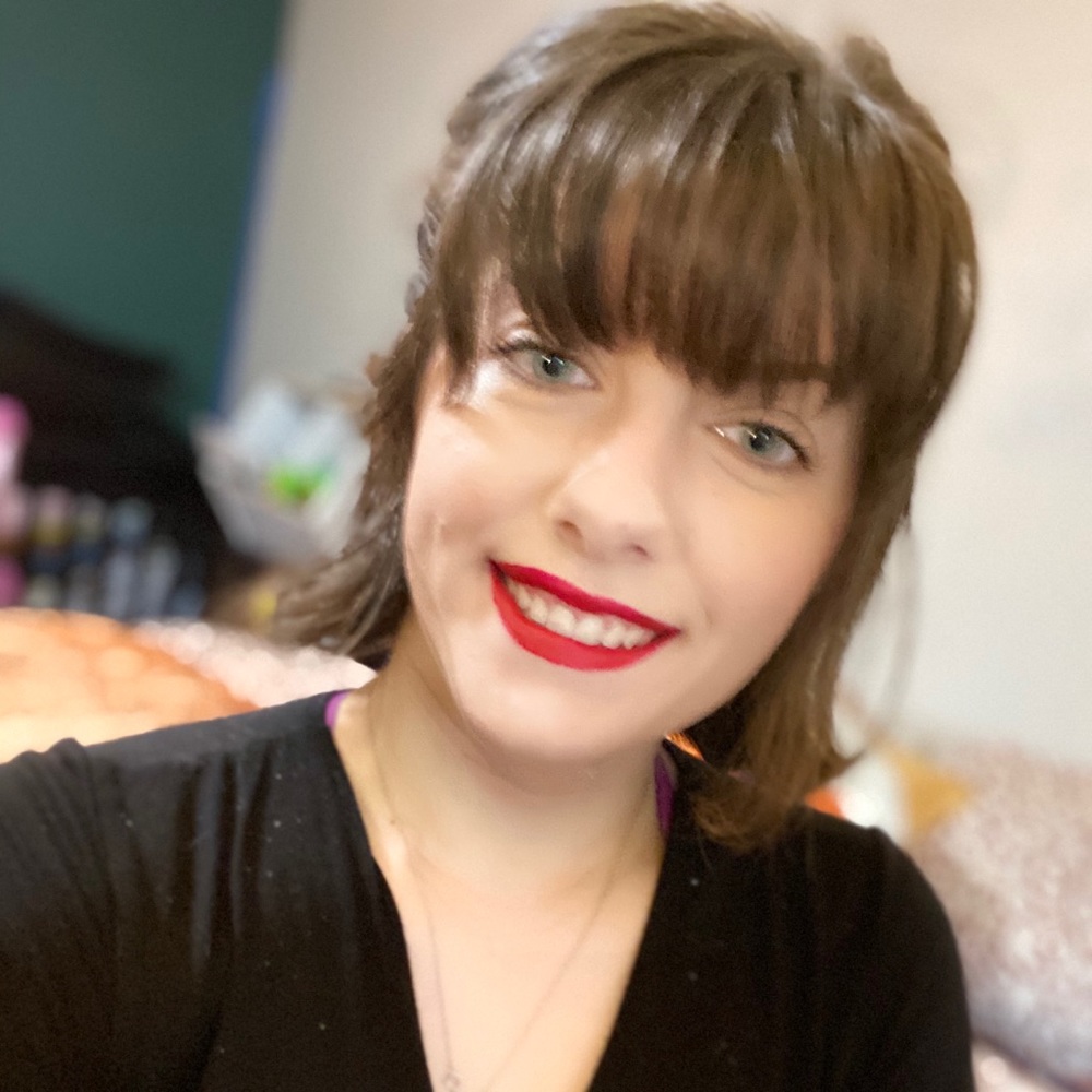 Meet your Posher, Alexandra